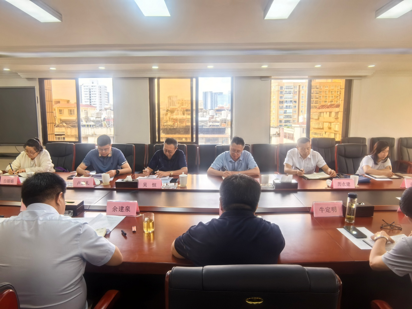 云南省糧食和物資儲備局組織召開2024年加強政策性糧油儲備監管工作交流座談會
